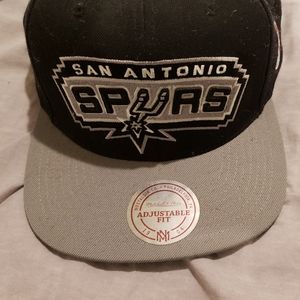 San Antonio Spurs MN XL Logo Snapback - Mitchell & Ness